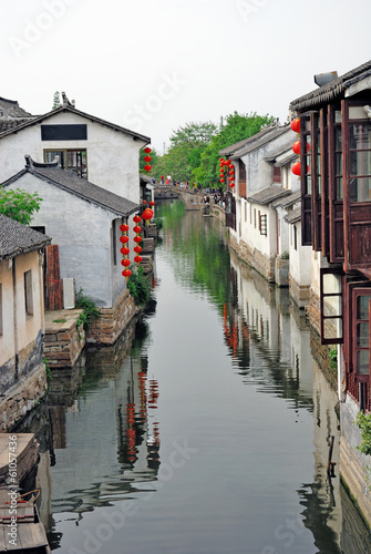 Plakat na papierze fotorealistycznym Kanał wioski Zhouzhuang.