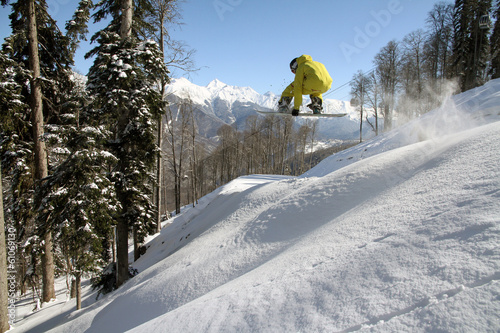 Board z aluminiowym obramowaniem Snowboard freerider