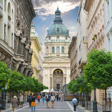 Zrinyi Utca street and St. Stephen`s Basilica