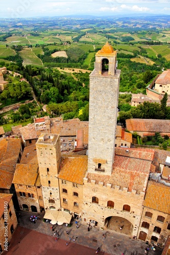 Board z aluminiowym obramowaniem Średniowieczne wieże San Gimignano, Toskania, Włochy