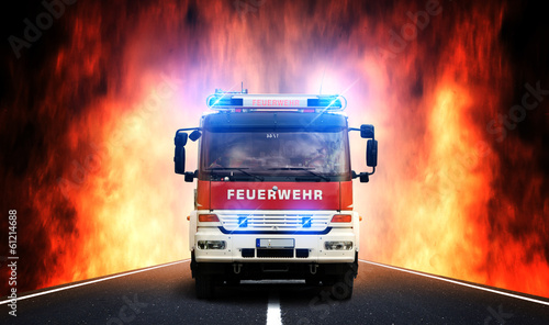 Fototapeta do kuchni Feuerwehr-Anfahrt