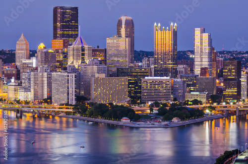 Board z aluminiowym obramowaniem Pittsburgh pennsylvania