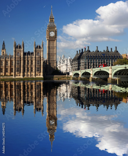Obraz na płótnie canvas trzyczęściowy "tryptyk" Słynny big ben w londynie, anglii