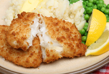 Canvas Print - Breaded Haddock Fillets with Mash & Peas