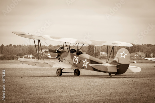 Obraz na płótnie canvas Dwupłatowiec polikarpov po-2, samolot ww2