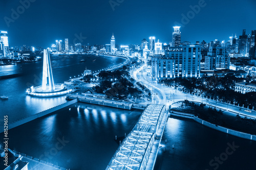 Obraz na płótnie canvas dwuczęściowy "dyptyk" Shanghai bund w nocy