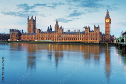 Board z aluminiowym obramowaniem Domy parlamentu - big ben, anglia, wielka brytania