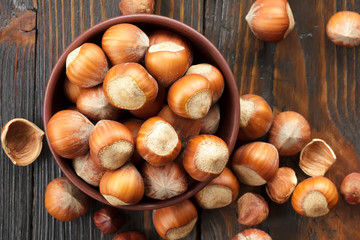 Poster - Hazelnuts