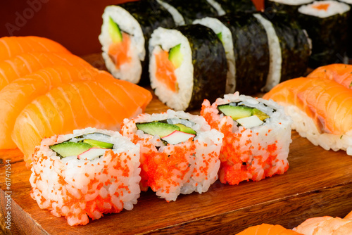 Tapeta ścienna Mieszany talerz sushi