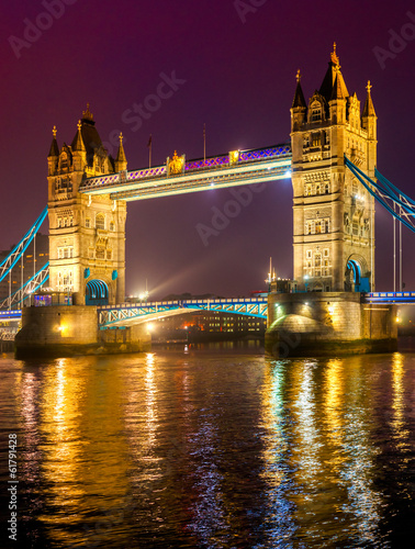 Naklejka - mata magnetyczna na lodówkę Tower Bridge, London, UK