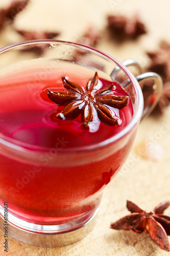 Board z aluminiowym obramowaniem Filiżanka herbaty hibiskus