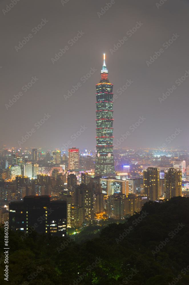 Metropolis Night Vector a beautiful Evening of Taipei city and Taipei 101 with silhouett Stock ...