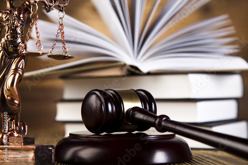 Fotografie, Obraz Mallet, legal code and scales of justice