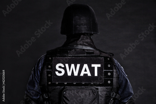 Zdjęcie XXL Oficer SWAT