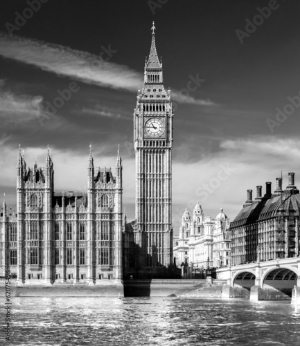 Obraz na płótnie canvas trzyczęściowy "tryptyk" Big ben, dom parlamentu i most Westminster