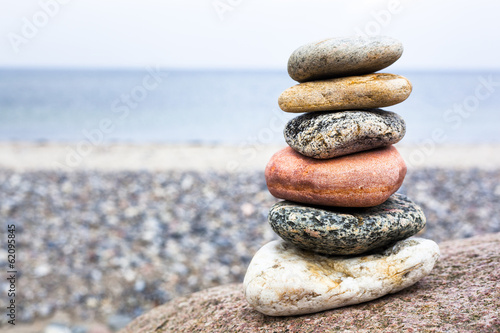 Nowoczesny obraz na płótnie Steinmännchen am Strand der Ostsee, Schleswig-Holstein,Deutschl