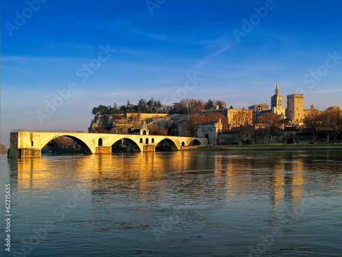 Obraz na płótnie canvas czteroczęściowy "tetraptyk" Avignon, Francja