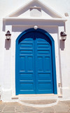 Fototapeta Do przedpokoju - Traditional Greek door on Mykonos island, Greece