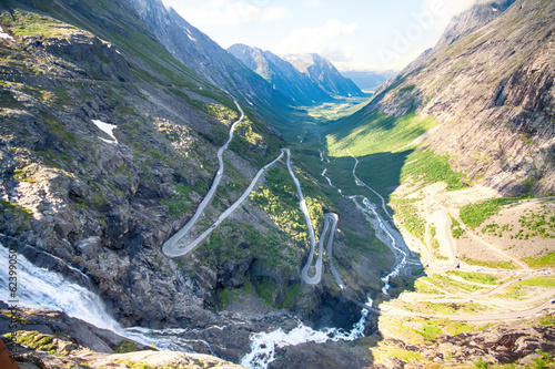 Nowoczesny obraz na płótnie Famous Norwegian Troll's Path