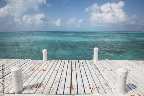 Naklejka na drzwi Caribbean dock