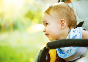 Fototapete - Little Baby Girl Portrait Outdoor. Smiling Cute Child