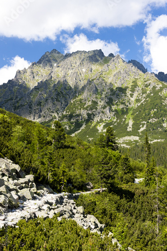 Board z aluminiowym obramowaniem Mengusovska dolina, wysokie tatry (wysokie tatry), słowacja