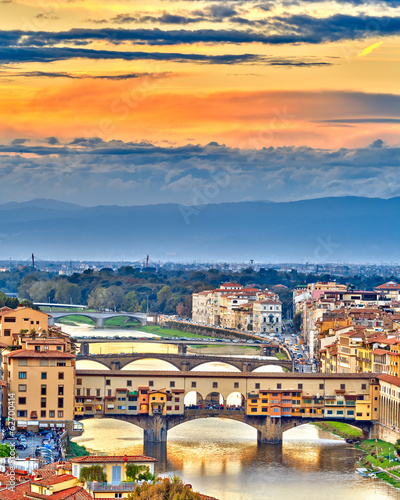 Plakat na papierze fotorealistycznym Mosty nad rzeką arno we florencji