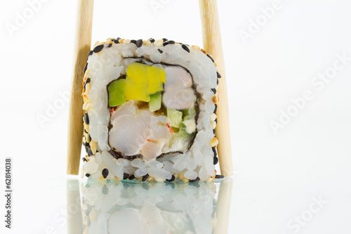 Naklejka samoprzylepna Rolka sushi