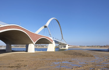 Wall Mural - new arch bridge