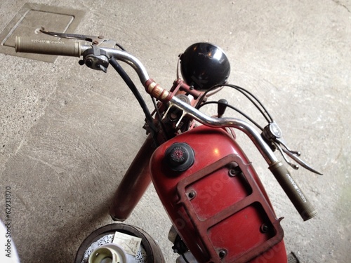 Obraz w ramie vecchia motocicletta