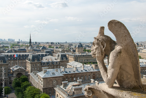 Board z aluminiowym obramowaniem Znudzony gargulec notre dame ii