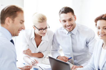 Poster - businesswoman with team on meeting in office