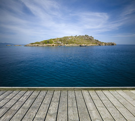 Canvas Print - Jetty with small island