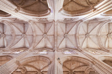 Batalha Monastery. Gothic Ceiling And Columns Of The Church
