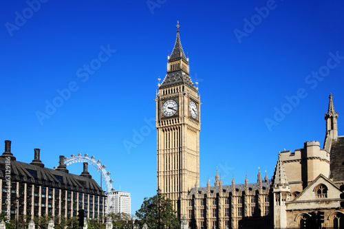 Obraz na płótnie canvas dwuczęściowy "dyptyk" Big ben i domy parlamentu,