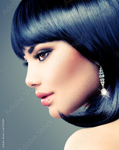 Beautiful Brunette Woman Bob Haircut Short Hair Buy This Stock