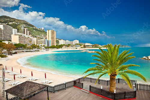 Board z aluminiowym obramowaniem Piękne plaże Monte Carlo, Monako.