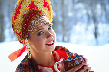 Wall Mural - Russian girl in a kokoshnik