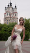 © alexforyou1 - невеста на фоне старинной церкви