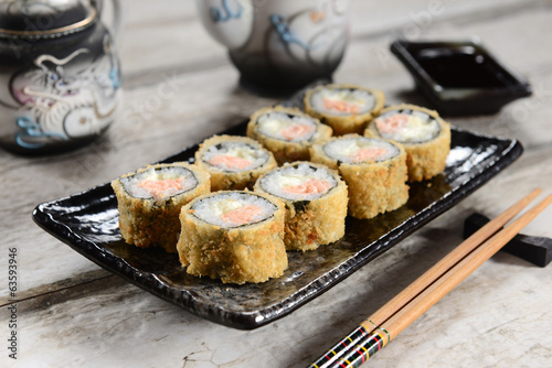 Naklejka samoprzylepna Gorące sushi