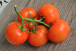 © trinetuzun - Heerlijke verse tomaten