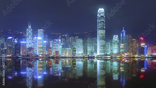 Board z aluminiowym obramowaniem Victoria harbor w hongkongu