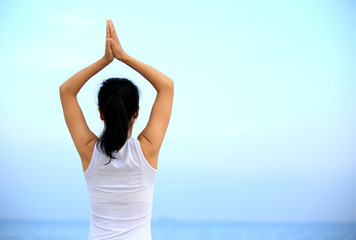 Wall Mural - fitness yoga woman seaside 