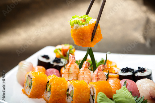 Naklejka samoprzylepna Zestaw sushi japnese żywności