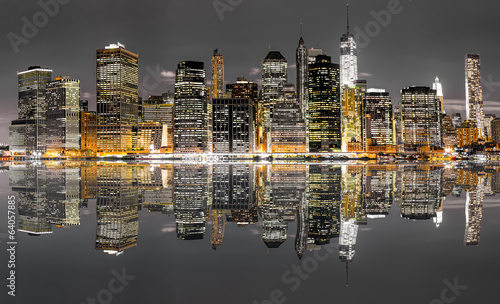 New York City night view © aiisha