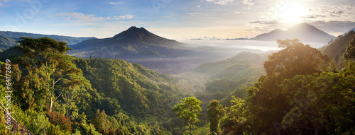 Cuadros en Lienzo Panorama of Batur and Agung volcano mountain Bali, Indonesia