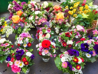 Fotomurales - Bunte Blumensträuße
