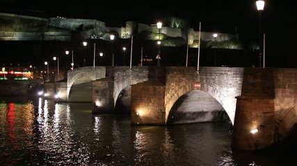 Fototapete - 500 year old bridge in Namur, Belgium