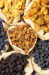 Wall Mural - Assorted raisins