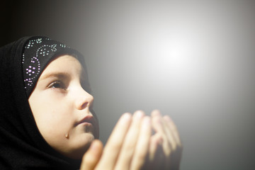 Girl praying